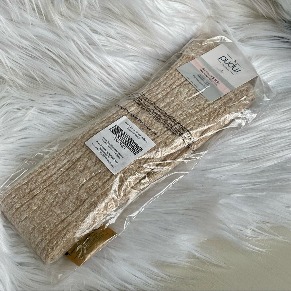 PUDUS | OVER THE KNEE SWEATER SOCKS | OS